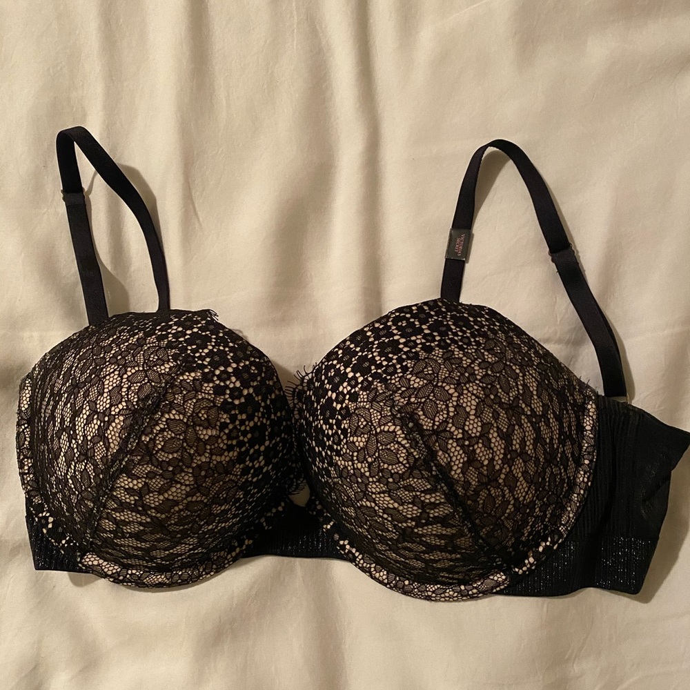 Victoria secret very sexy bra